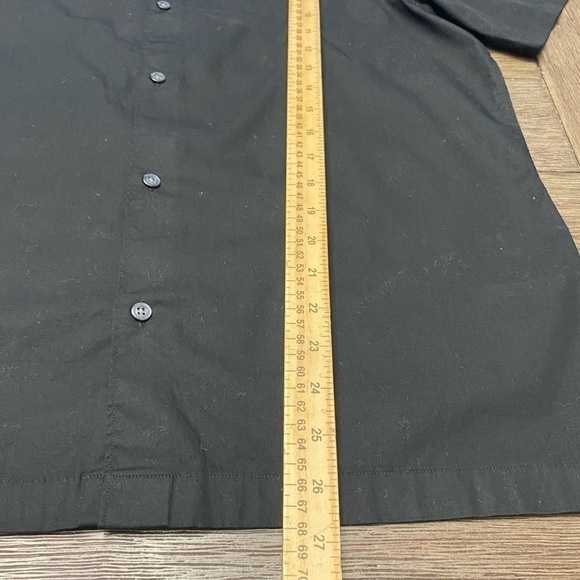 Banana Republic Men's Black Short Sleeve  button up Shirt size medium 15-15 1/2 - Picture 8 of 8